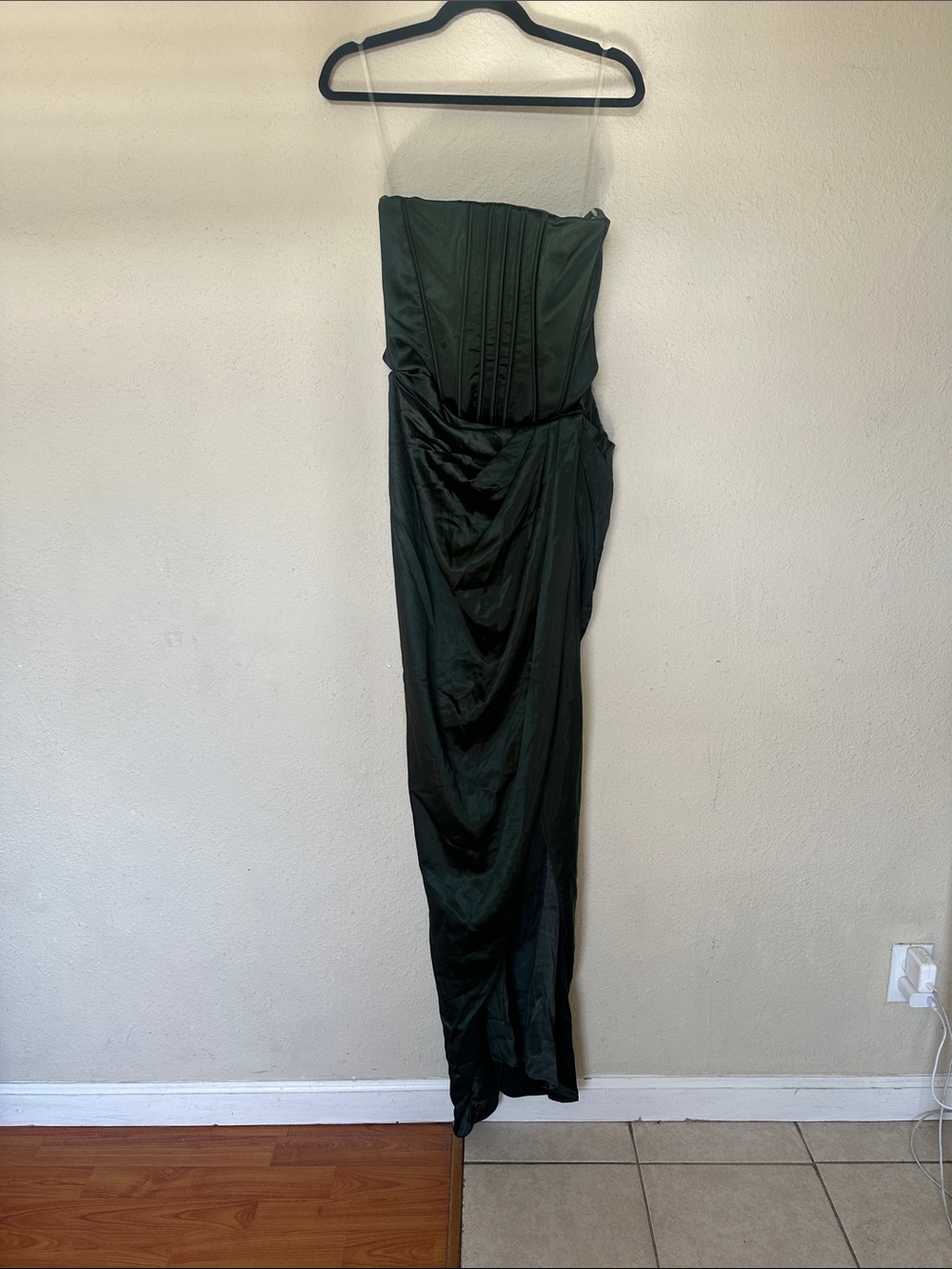 House of CB Carelle Strapless Corset Satin Dress | Lace-Up Back Size M NWOT - Picture 6 of 17
